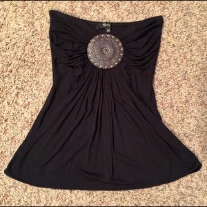 Sky ladies strapless top with leather medallion